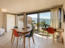 Studio Sunrise - Vue sur le Lac d'Annecy