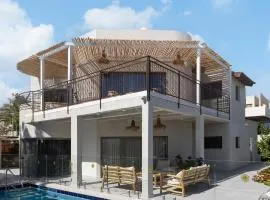 Ella Sun - Coconut Villa