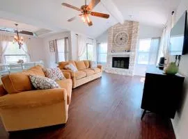 Serenity Retreat, Escape The City, Nature, Lake