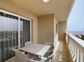 La Perla E35 By Médano Rentals