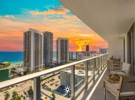 Luxury 2BR Apt With Ocean View Pool & Amenities