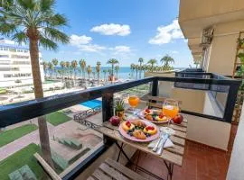 Reformado estudio en Aloha con vistas