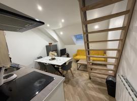 Le Pigeon Voyageur - 6p - Circuit - Rêve au Mans, hotel in Écommoy