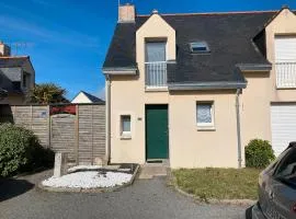 Kerann 1mn de la plage avec jardin