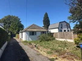 Riverside Retreat in Staines-upon-Thames