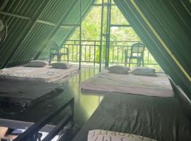 The Black Hut Villa, hotel v destinaci Akuressa