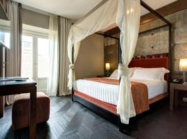 Mascagni Luxury Rooms & Suites, hotelli Roomassa alueella Repubblica