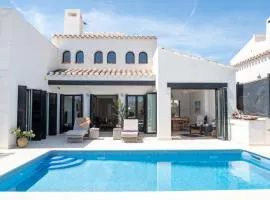 Casa Trebol - Private Pool Villa