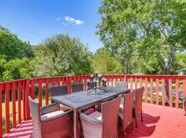 Global Staycation! Scenic Pikesville Family Home