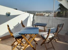 A Beautiful Townhouse, hôtel à Rute