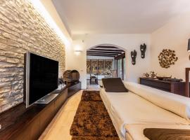 Villa Rokkaria, hotel in Villasimius