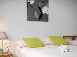 Maya Suite, hotel em Pratunam