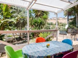 Casa Melograno, hotel i Porto Empedocle