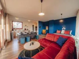 Marvel 2BD Apartment in modern villa with cozy terrace