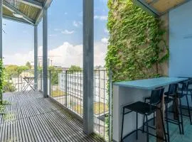 For families - Lift - Central - Baselcard - Garden