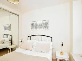 Cozy, modern apartment with balcony&free parking