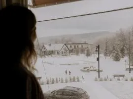 Downtown - FREE shuttle to Ski Resort - Ice Rink