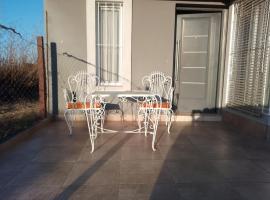 Casita Los Robles, hotel in Rosario de Lerma