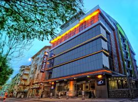 Devin Otel โรงแรมในอุปไปร์ตา