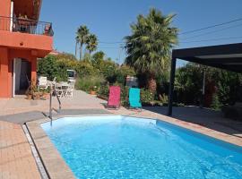 La maison des cyclos, Hotel in La Farlède