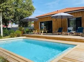 Cabane De Brice in Ares with pool