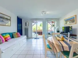 Appartement Le Chenal in Arès for 4 persons