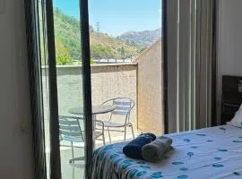 Apartamento duplex em Itaipava com vaga