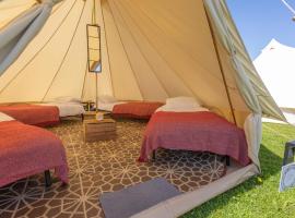 Nine Yards Bell Tents at the TT - Castletown, glamping site in Castletown
