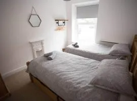 Stone's Throw // Central Newquay // Parking