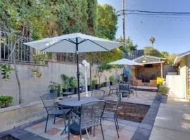 Foodies Paradise 2 Blocks to Main St Alhambra!