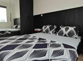 Sika Diplomat Apartment