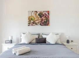 F1 - A Place to Stay 1BR Waters Edge Yas Island - Theme Parks