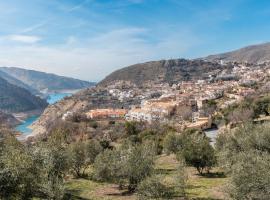 Apartamentos cuna del Genil, hotel di Güéjar-Sierra