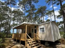 MH295 3chambres et 1 salle de bain de 40m2 dans camping 4 étoiles