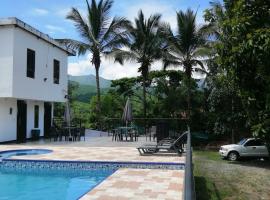 Narv extrema, hotel in Utica