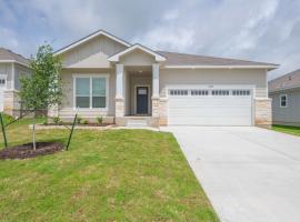 Charming Troy Escape Comfort Near Waco, ξενοδοχείο σε Troy