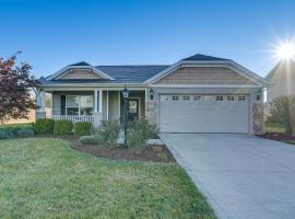 Private Yard and Pond Views Fort Wayne Family Home!, hotel in Arcola
