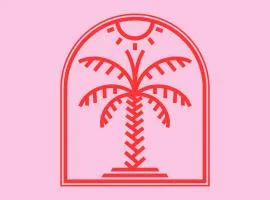 Under The Palm Tree Boutique Studios