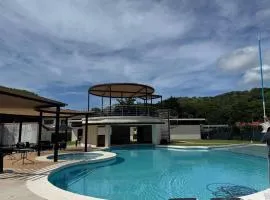 Nacazcol - Playas del Coco