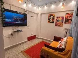 Retro Bandra - Cozy Comfort in a Heritage Village