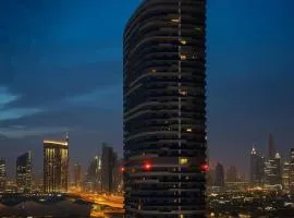 Mayfair Luxury Apartment in 5-Star DAMAC Maison Mall Street Building, Downtown Dubai