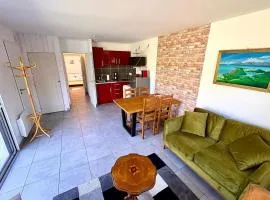 Bright house with garden