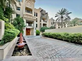 Downtown close to Dubai mall