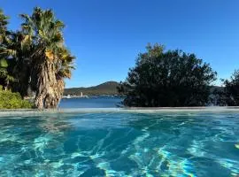 Corse du Sud T2 en bord de mer