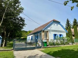 Kökény Kunyhó, hotel in Kisszékely