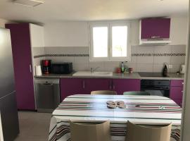 Gîte entre mer et montagne, hotel in Ayherre