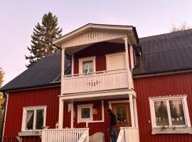 Boreal Cottage, hotel in Karungi