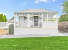 Koroit Street Cottage
