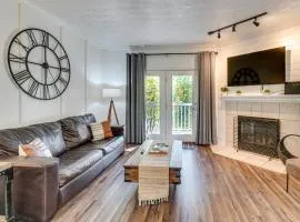 2 Mi to Dollywood! Golfview Resort Condo with Pools