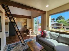 Oregon Coast Container Home, Dog Friendly! The Beach Box